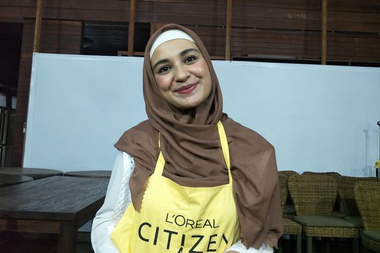 Shireen Sungkar saat ditemui dalam acara Loreal Citizen Day di Taman Wisata Mangrove, Pantai Indah Kapuk, Jakarta Utara, Selasa (25/6/2019).