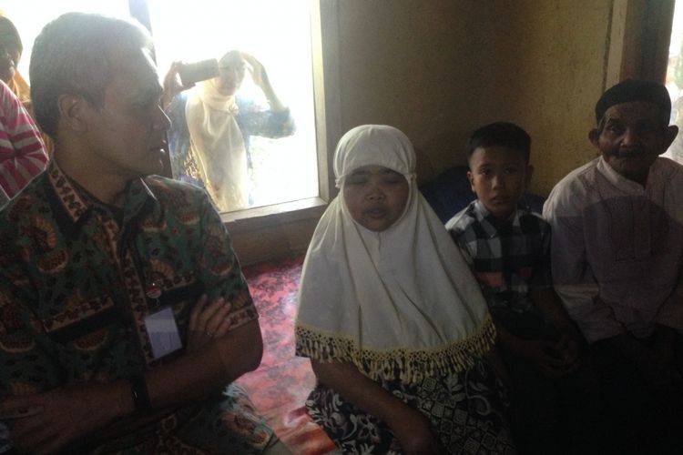 Keluarga Hafidin di Banjarnegara, Kamis (14/9/2017).
