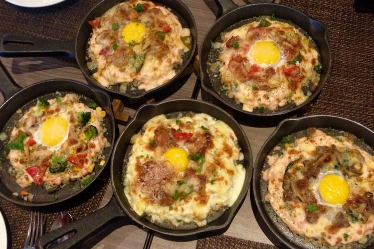 5 dari 6 hidangan baked rice yang diluncurkan oleh Maison Tatsuya di Gandaria City, Jakarta Selatan, Rabu (18/10/2017)