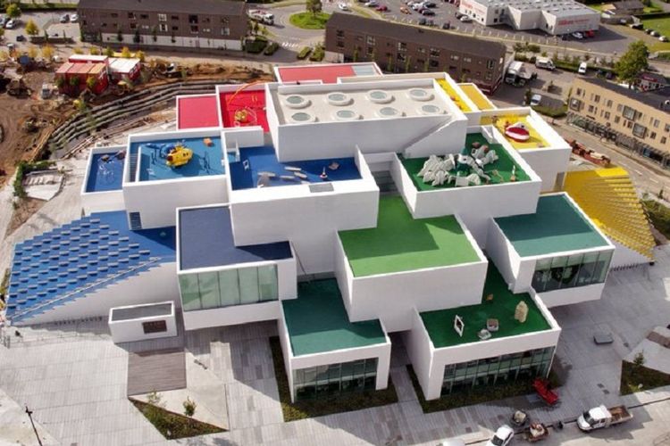 LEGO House di Denmark, rumah lego dalam bentuk nyata. 