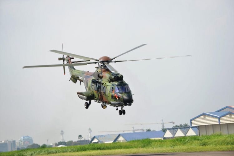 Helikopter H225M merupakan nama komersial yang sama dengan Helikopter EC725 Cougar yang merupakan keluarga dari Super Puma, produk kerja sama PT DI dengan Airbus Helicopters, Perancis. 