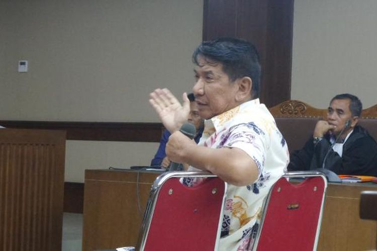 Anggota DPR Sareh Wiyono saat bersaksi di Pengadilan Tipikor Jakarta, Senin (31/10/2016).