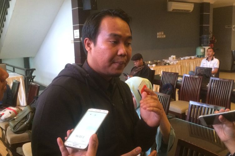 Peneliti Perludem Fadli Ramadhanil Saat ditemui di bilangan Menteng,  Jakarta Pusat, Sabtu, (15/9/2018‎).