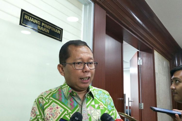 Sekretaris Jenderal PPP Arsul Sani di kompleks parlemen, Rabu (9/1/2019). 