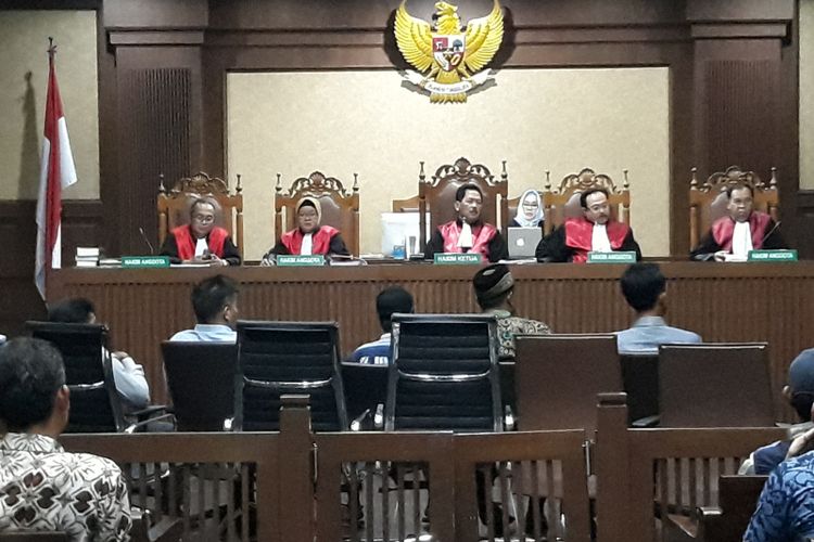 Para petambak udang Dipasena bersaksi di Pengadian Tipikor Jakarta, Kamis (26/7/2018).