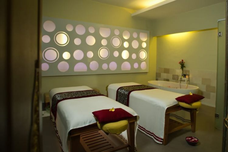 Paradise Spa di Prime Plaza Hotel, Bali.