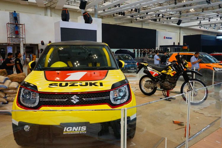 Persiapan pameran GIIAS 2017. Pameran otomotif tahunan akan mulai digelar 10/8/2017
