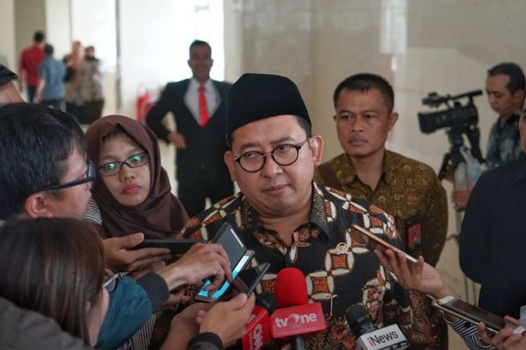Wakil Ketua DPR Fadli Zon saat ditemui di Kompleks Parlemen, Senayan, Jakarta, Selasa (2/10/2018).
