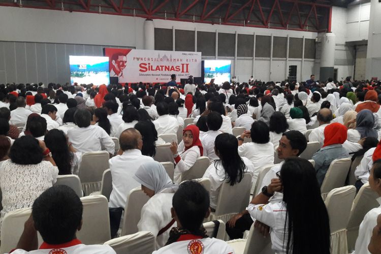 Suasana Silatnas II Relawan Pendukung Jokowi di JI Expo Kemayoran, Jakarta Pusat, Jumat (11/8/2017).