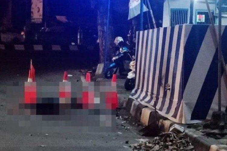Ledakan diduga bom bunuh diri terjadi di pos polisi Kartasura di Sukoharjo, Jawa Tengah, Senin (3/6/2019).