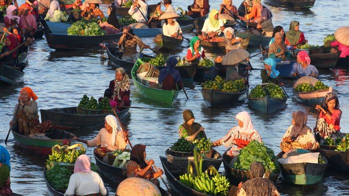 Pasar Terapung Lok Baintan, Roda Ekonomi Orang Banjar