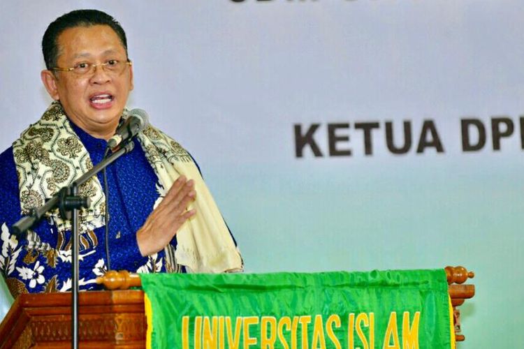 Ketua DPR RI Bambang Soesatyo mengatakan Tri Dharma Perguruan Tinggi perlu dikuatkan dan diarahkan untuk mempersiapkan dan meningkatkan kualitas SDM. 