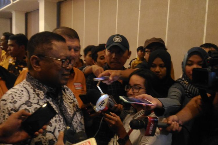Ketua Umum Partai Hanura Oesman Sapta Odang (OSO) dalam rapat pemanangan pengurus Dewan Pengurus Pusat (DPP) Hanura di Hotel Royal Kuningan, Jakarta Selatan, Rabu (6/2/2019).