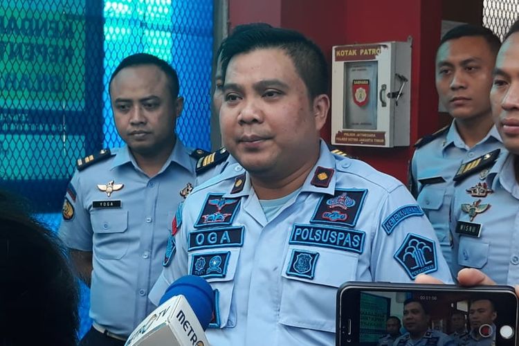 Kepala Rumah Tahanan Kelas 1 Cipinang Oga Darmawan memberi keterangan kepada awak media, Kamis (13/6/2019).