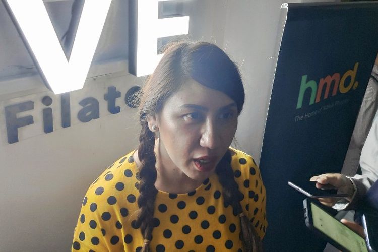 Miranda Warokka, Head of Marketing Indonesia for HMD Global, saat dijumpai awak media di acara peluncuran Nokia 3.1 Plus, Selasa (19/3/2019).