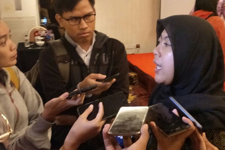 Ketua Solidaritas Perempuan Puspa Dewi di Jakarta, Senin (8/1/2018)