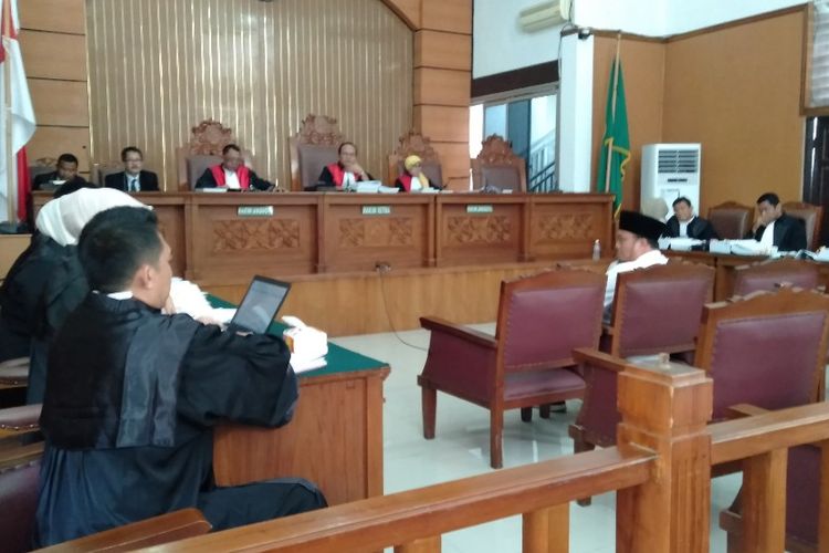 Dahnil Anzar Simanjuntak Bersaksi dalam Sidang Penyebaran Berita Hoax Ratna Sarumpaet di Pengadilan Negeri Jakarta Selatan. Kamis (11/4/2019)
