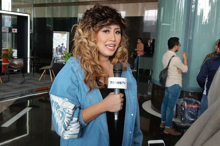 Pinkan Mambo saat ditemui usai tampil di salah satu acara stasiun televisi swasta di kawasan Mampang, Jakarta Selatan, Jumat (26/10/2018).