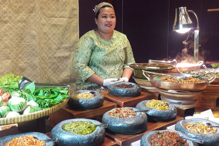 Perjalanan kuliner dihadirkan AccorHotels Indonesia melalui Culinary Journey dengan menampilkan sajian masakan hasil olahan para tim kuliner di lebih dari 120 restoran pada hotel-hotel Accor di Indonesia.