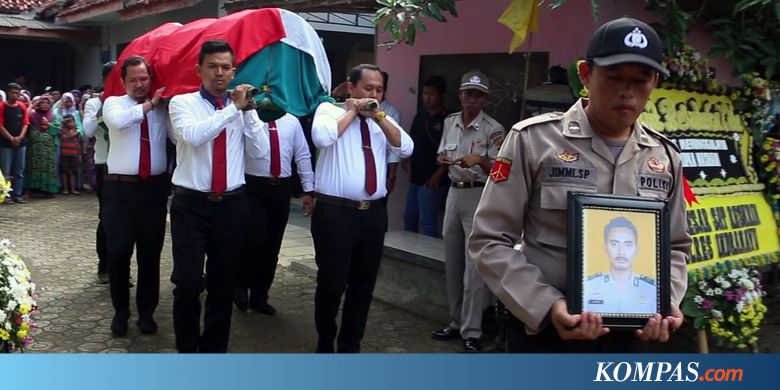 Kisah Duka Polisi yang Meninggal Saat Amankan Pemilu...