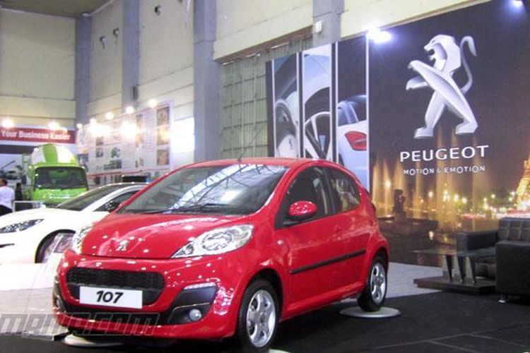 Peugeot hadir di Pameran Otomotif Makassar (POMA) 2015.