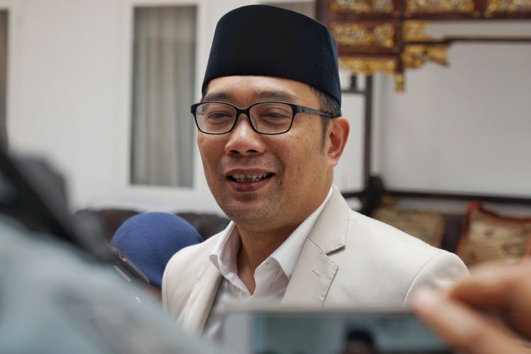 Calon Gubernur Jawa Barat, Ridwan Kamil, saat ditemui di sela-sela acara halalbihalal Ketua DPD RI Oesman Sapta Odang, Kuningan, Jakarta Selatan, Sabtu (16/6/2018). 