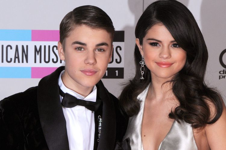 3 Tanda Hubungan Selena Gomez dan Justin Bieber Tak Bakal 