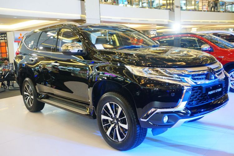 PT Mitsubishi Motors Krama Yudha Sales Indonesia, memperkenalkan pembaruan pada Outlander Sport serta Pajero Sport Dakar 4x2 dan 4x4 rakitan lokal.