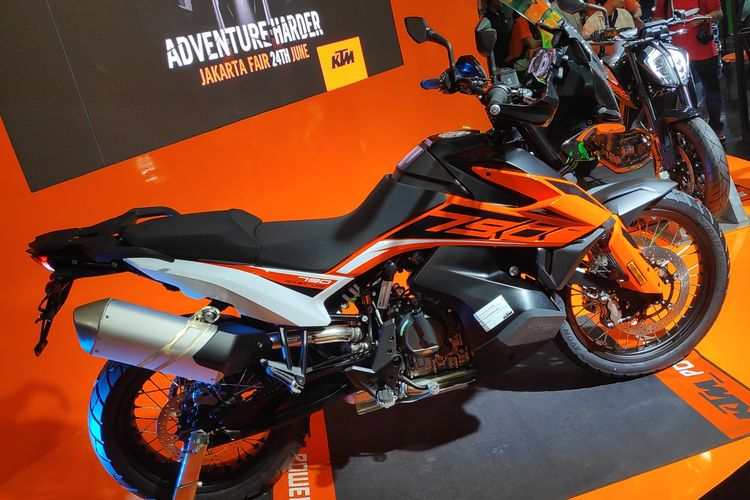 KTM perkenalkan 790 Duke dan Adventure di Jakarta Fair Kemayoran,  Senin (24/6/2019)