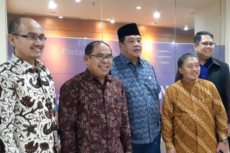 Tiga calon wakil gubernur (cawagub) DKI Jakarta seusai menemui Fraksi Partai Nasdem DPRD DKI Jakarta di Gedung DPRD DKI, Jalan Kebon Sirih, Jakarta Pusat, Selasa (29/1/2019).