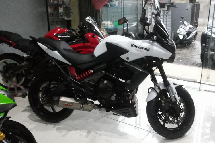 Diler Moge Seken  Tak Jual Beli Motor Bodong