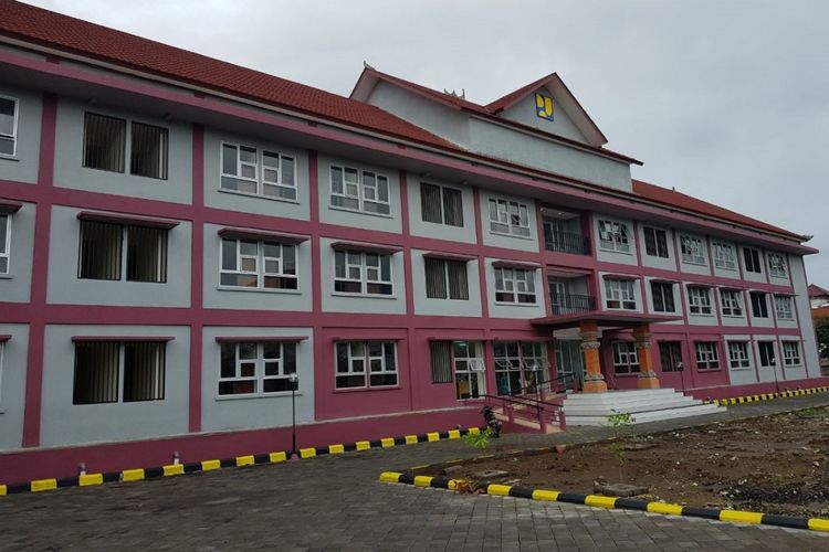 Contoh rumah susun yang dibangun untuk aparatur sipil negara yang bekerja di Lembaga Pemasyarakatan Nusakambangan, Cilacap, Jawa Tengah. 