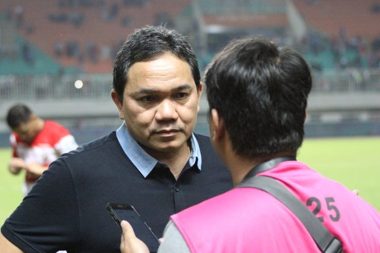 Presiden Madura United, Achsanul Qosasi.