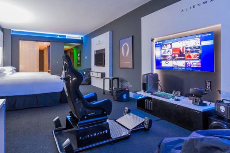 Kamar hotel Hilton Panama yang dikhususkan bagi para gamer dengan fasilitas gaming yang canggih.