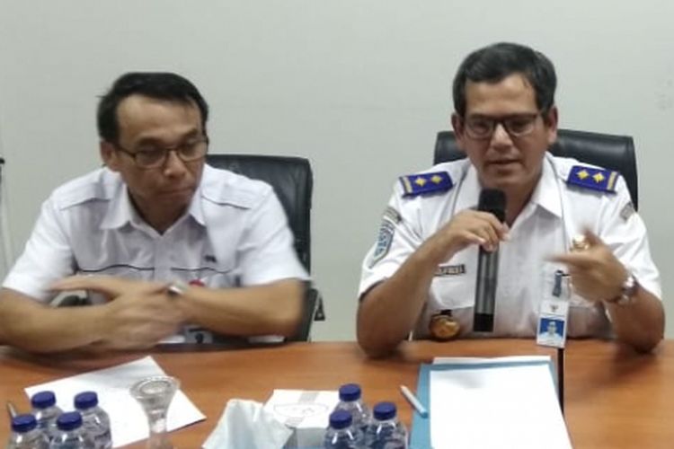 Dirjen Perkertaapian Zulfikri menyampaikan permohonan maaf atas kejadian tiga kali mogoknya LRT di Palembang, Sumatera Selatan, Senin (13/8/2018)