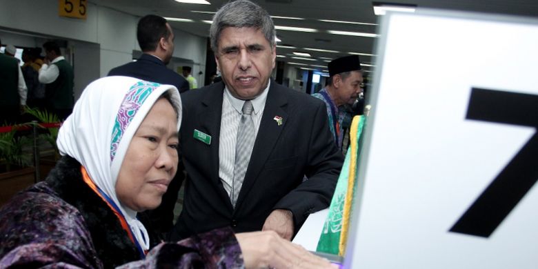 Lewat Makkah Route semua prosedur kedatangan atau keimigrasian, seperti biometrik, sidik jari dan lainnya cukup dilakukan di Indonesia. 