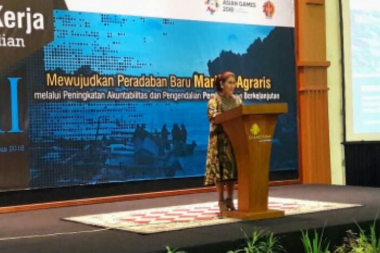 Menteri Kelautan dan Perikanan Susi Pudjiastuti saat menjadi keynote speaker di acara rapat kerja Pengendalian Pembangunan Triwulan II 2018 yang digelar Bappeda DIY, Rabu (1/8/2018)