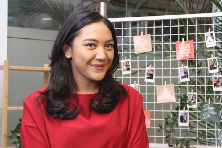 Profil Putri Tanjung, Anak Konglomerat yang Hobi Kerja dan Jadi