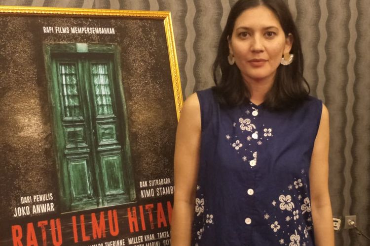 Hannah Al Rasyid saat ditemui dalam acara selamatan film Ratu Ilmu Hitam di Kantor Rapi Film, Cikini, Jakarta Pusat, Senin (25/3/2018).