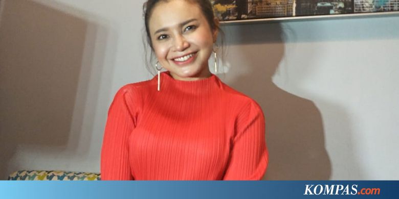 Rossa Terbaring Sakit di Singapura