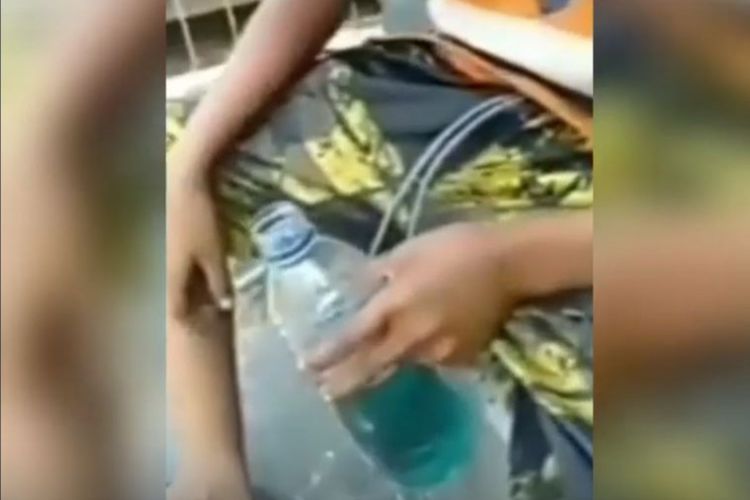 Potongan gambar video anak yang mabuk pertalite