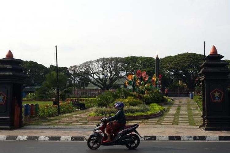 Suasana di Alun-alum Tugu Kota Malang, Kamis (1/9/2016).