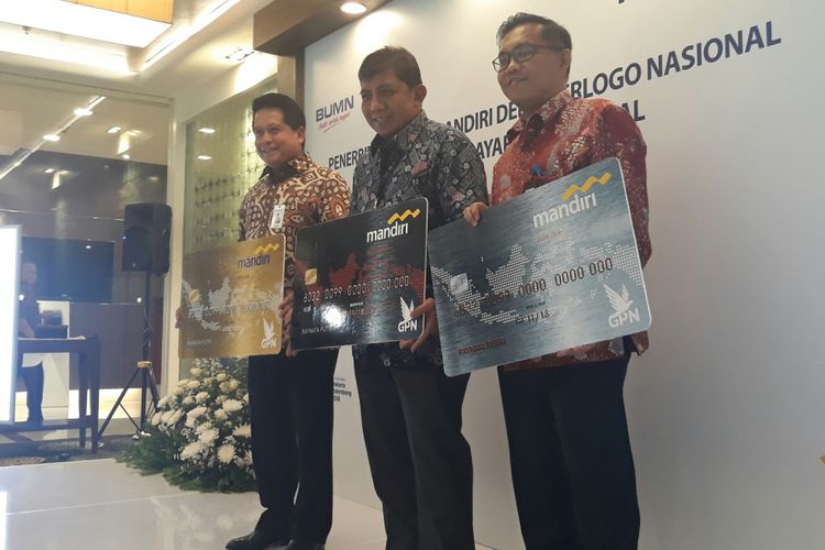 Peluncuran kartu debit Bank Mandiri berlogo Gerbang Pembayaran Nasional (GPN) di Plaza Mandiri, Senin (9/4/2018).