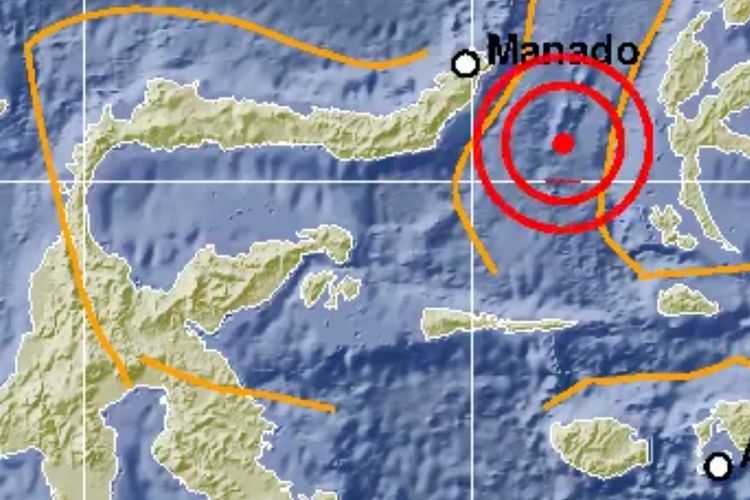 Gempa bermagnitudo 7.0 mengguncang kawasan Ternate, Maluku Utara, Minggu (7/7/2019), pukul 22.08 WIB. Gempa berpotensi tsunami.