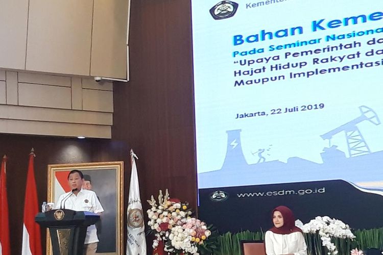Menteri Energi dan Sumber Daya Mineral (ESDM) Ignasius Jonan pada acara seminar nasional Memetakan Makna Risiko Bisnis dan Risiko Kerugian Keuangan Negara di Sektor Minyak dan Gas Bumi di Auditorium BPK Jakarta, Senin (22/7/2019).