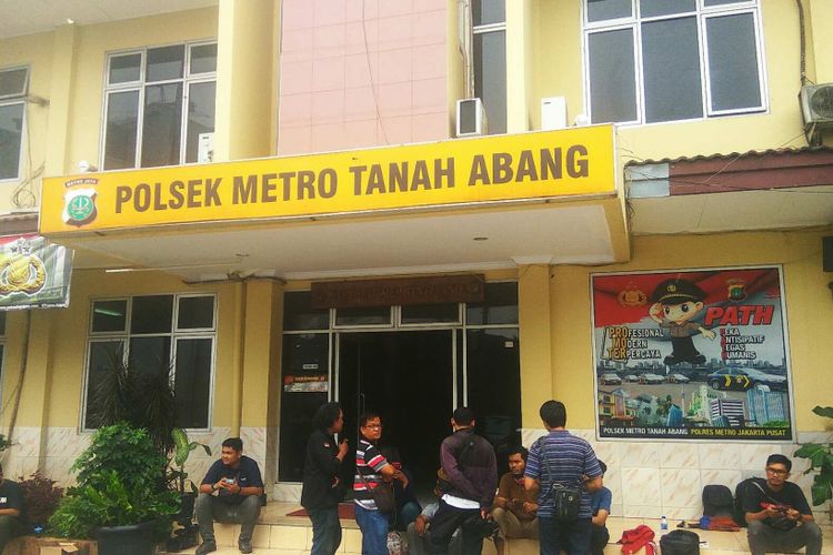Polsek Metro Tanah Abang, Jakarta Pusat, Selasa (18/7/2017).