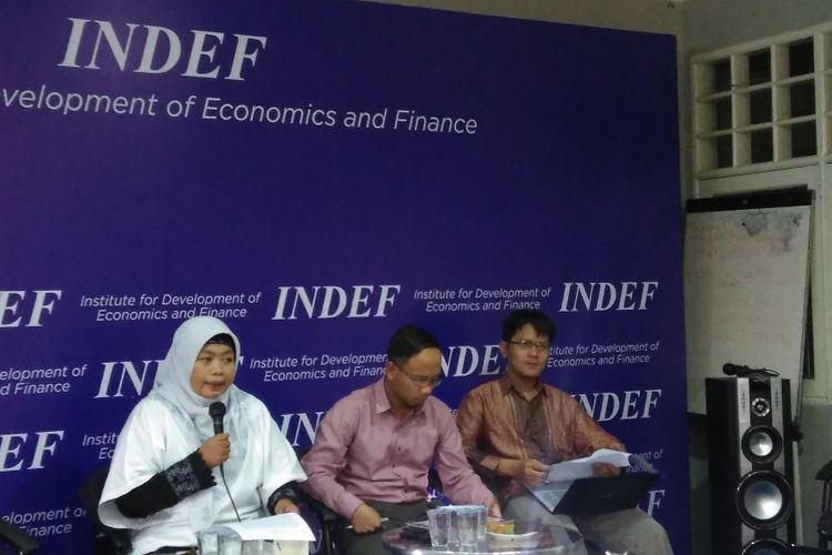 Diskusi Indef dengan media soal polemik beras di Kawasan Pejaten, Jakarta, Kamis (27/7/2017).