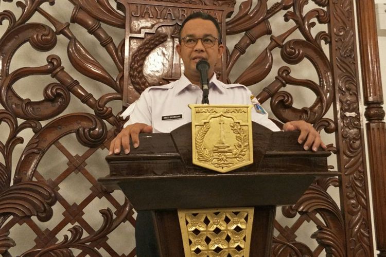 Gubernur DKI Jakarta Anies Baswedan di Balai Kota DKI Jakarta, Jalan Medan Merdeka Selatan, Rabu (27/12/2017).