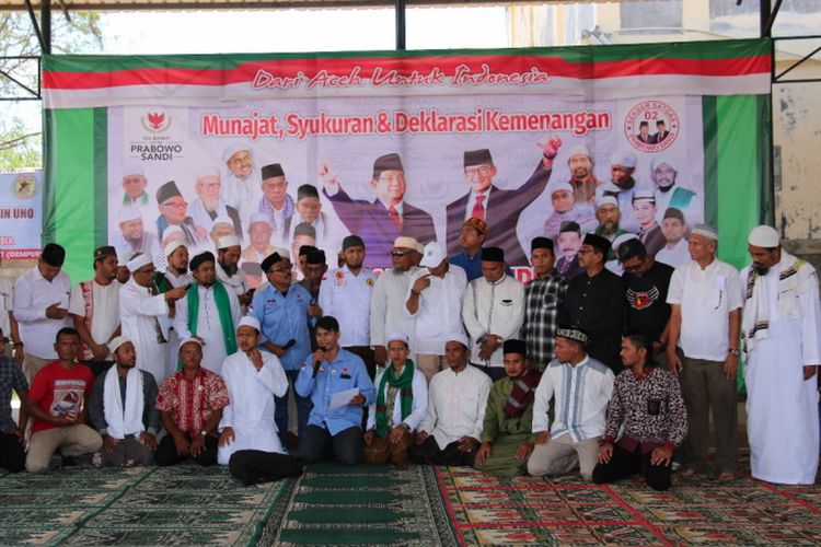 20190429 K79-13 Bersama Ulama dan Santri, Aliansi Masyarakat Aceh Gelar Doa dan Sujut Syukur Atas Kemenangan Prabowo