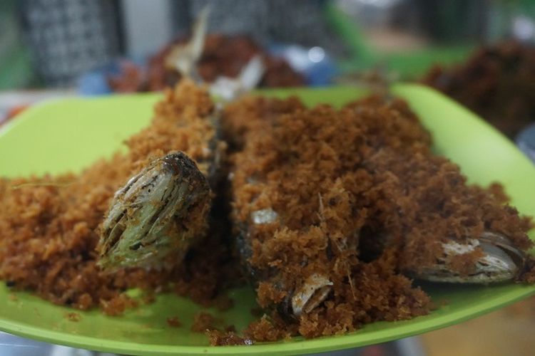 Menu ikan kembung di <a href='https://manado.tribunnews.com/tag/warteg' title='warteg'>warteg</a> Kharisma Bahari.